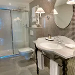 Hotel Fontaines Du Luxembourg 3*