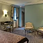 Hotel Fontaines Du Luxembourg Paris